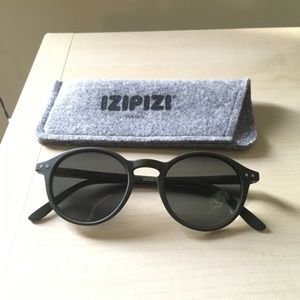 Izipizi sunglasses